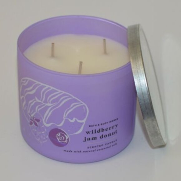 BATH & BODY WORKS WILDBERRY JAM DONUT 3-WICK CANDLE 14.5 Oz. NEW! ESSENTIAL OILS - Picture 2 of 4